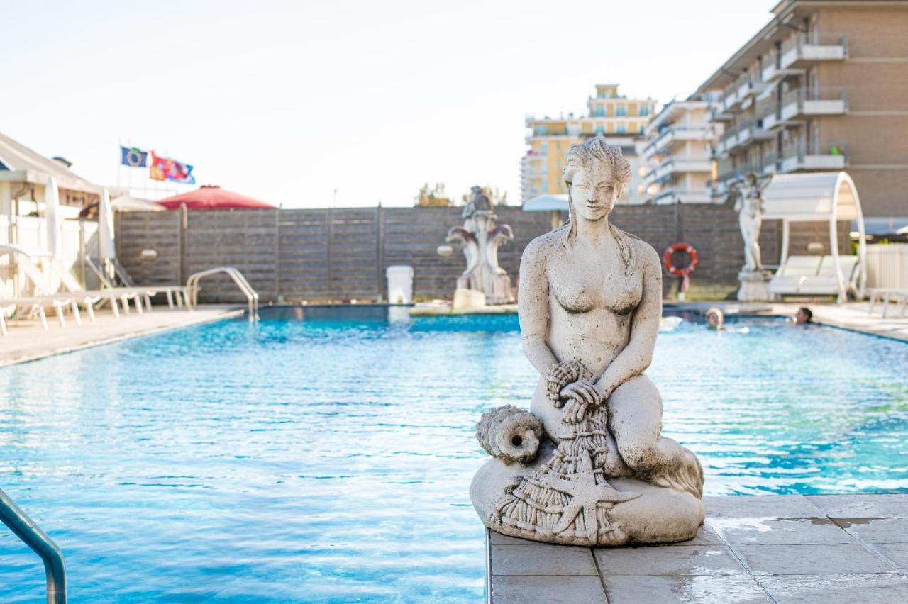 Hotel Carlton Lido di Jesolo Exterior photo